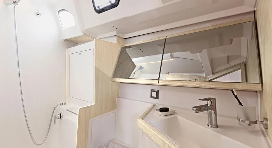 Yacht BENETEAU Oceanis 46.1 - FriendSEAp - Foto 1
