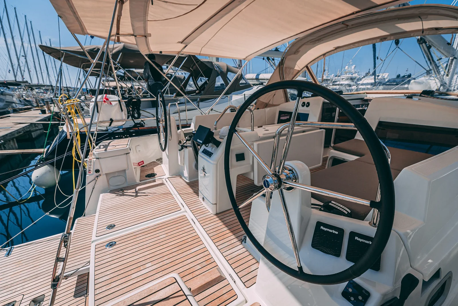Yacht JEANNEAU Sun Odyssey 440 - Mikkamakka - Foto 1