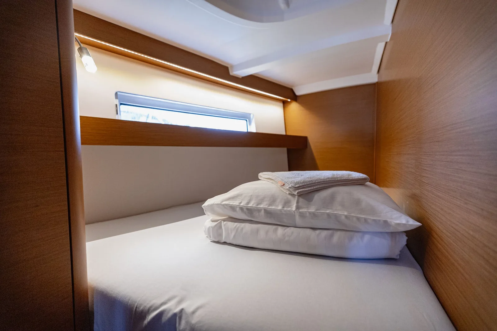 Yacht JEANNEAU Sun Odyssey 440 - Mikkamakka - Foto 1