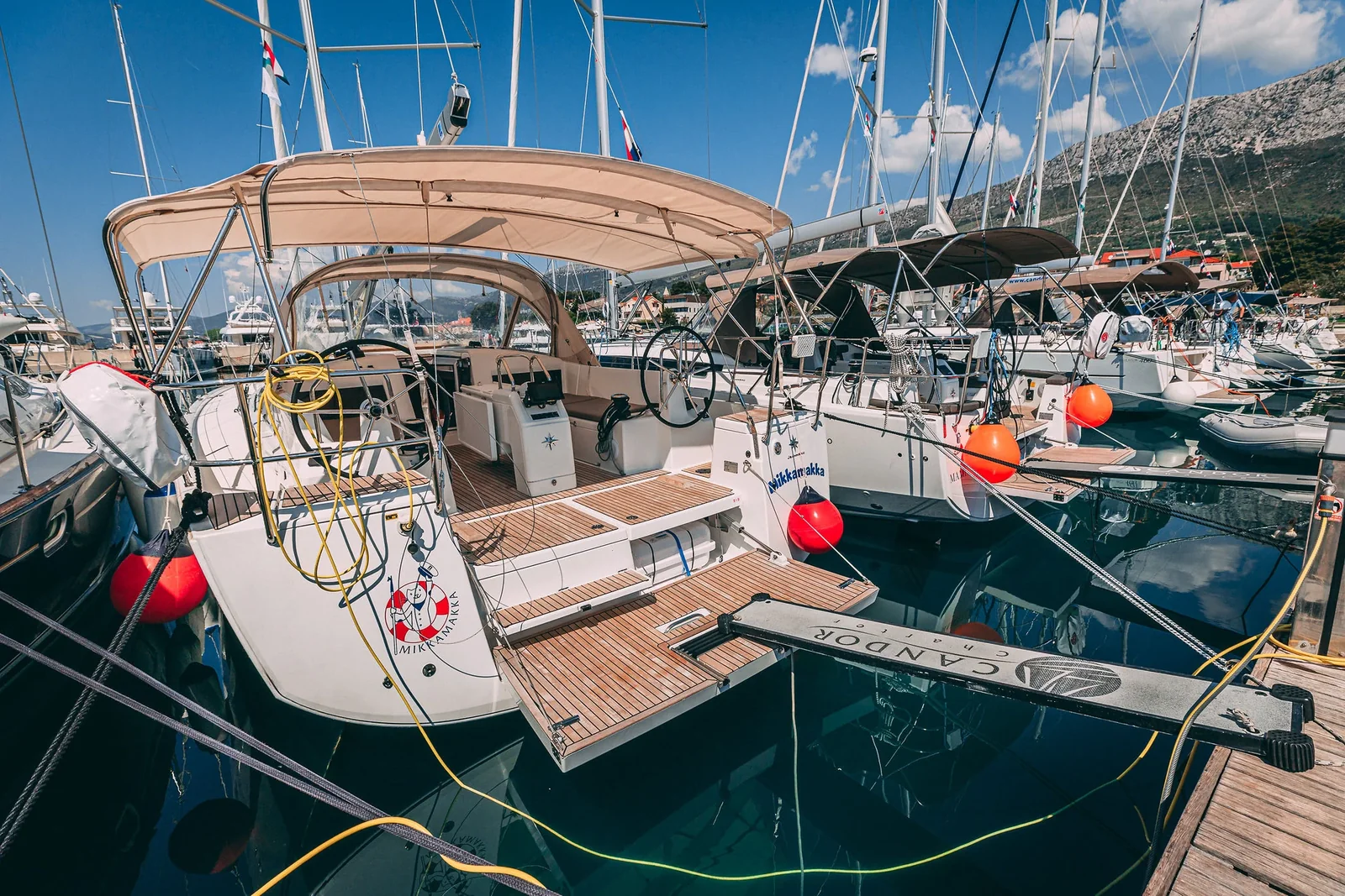 Yacht JEANNEAU Sun Odyssey 440 - Mikkamakka - Foto 1