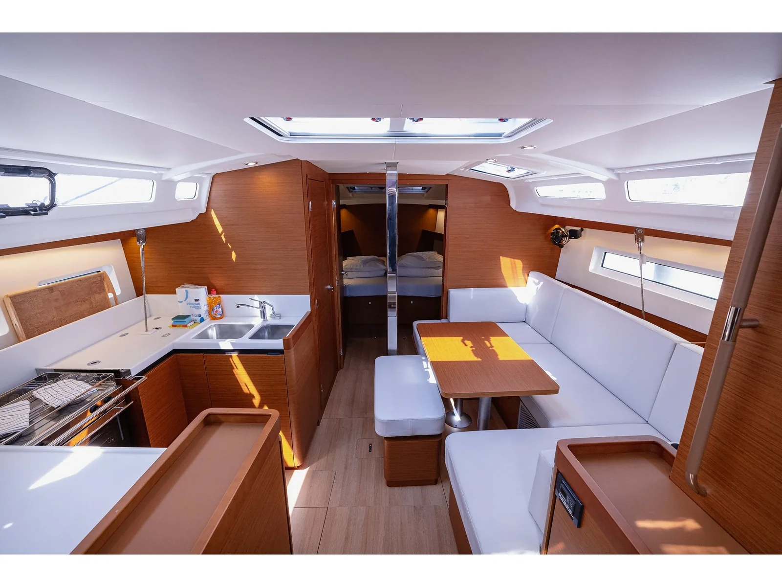 Yacht JEANNEAU Sun Odyssey 440 - Mikkamakka - Foto 1