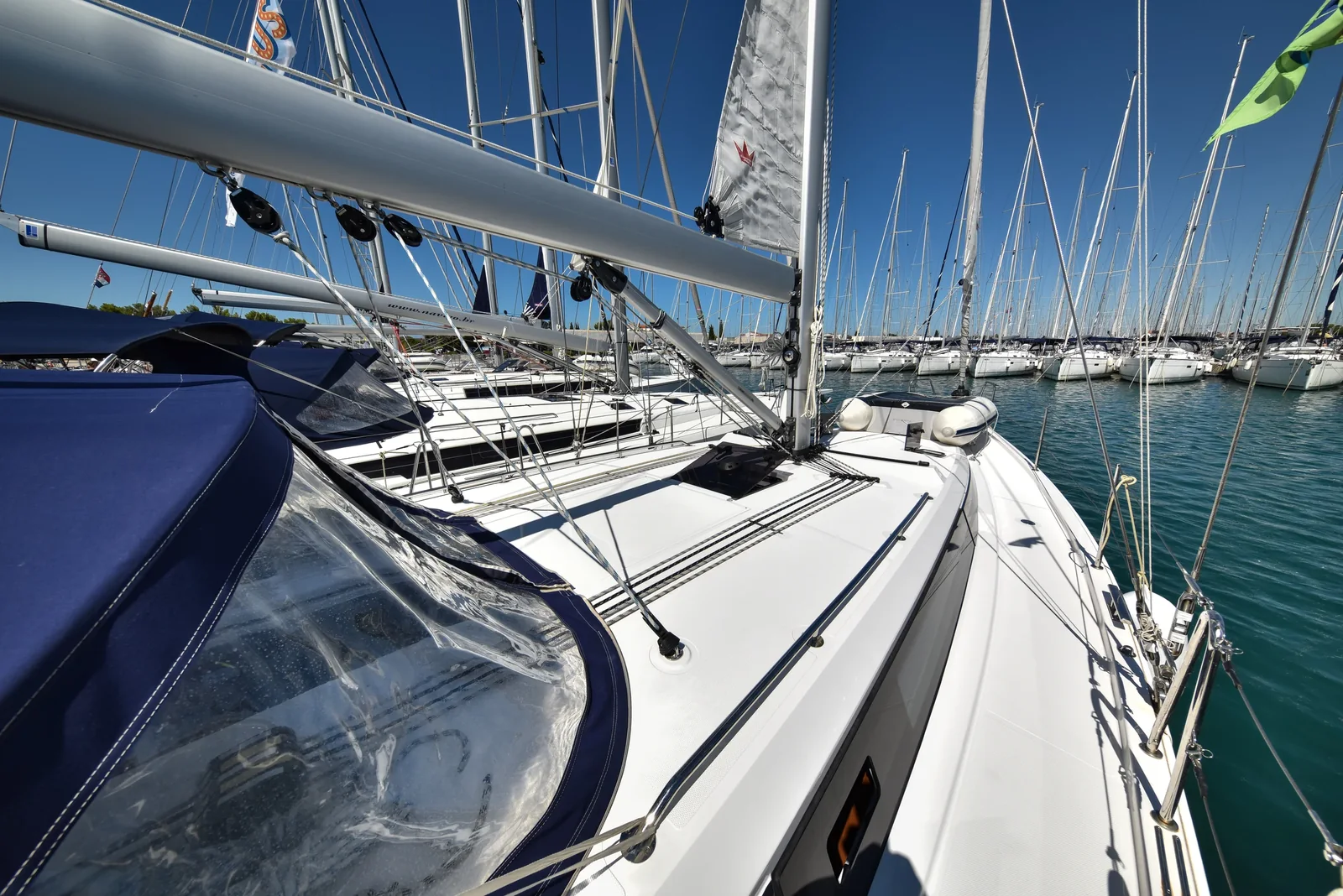 Yacht BAVARIA C42 - Bella - Foto 1