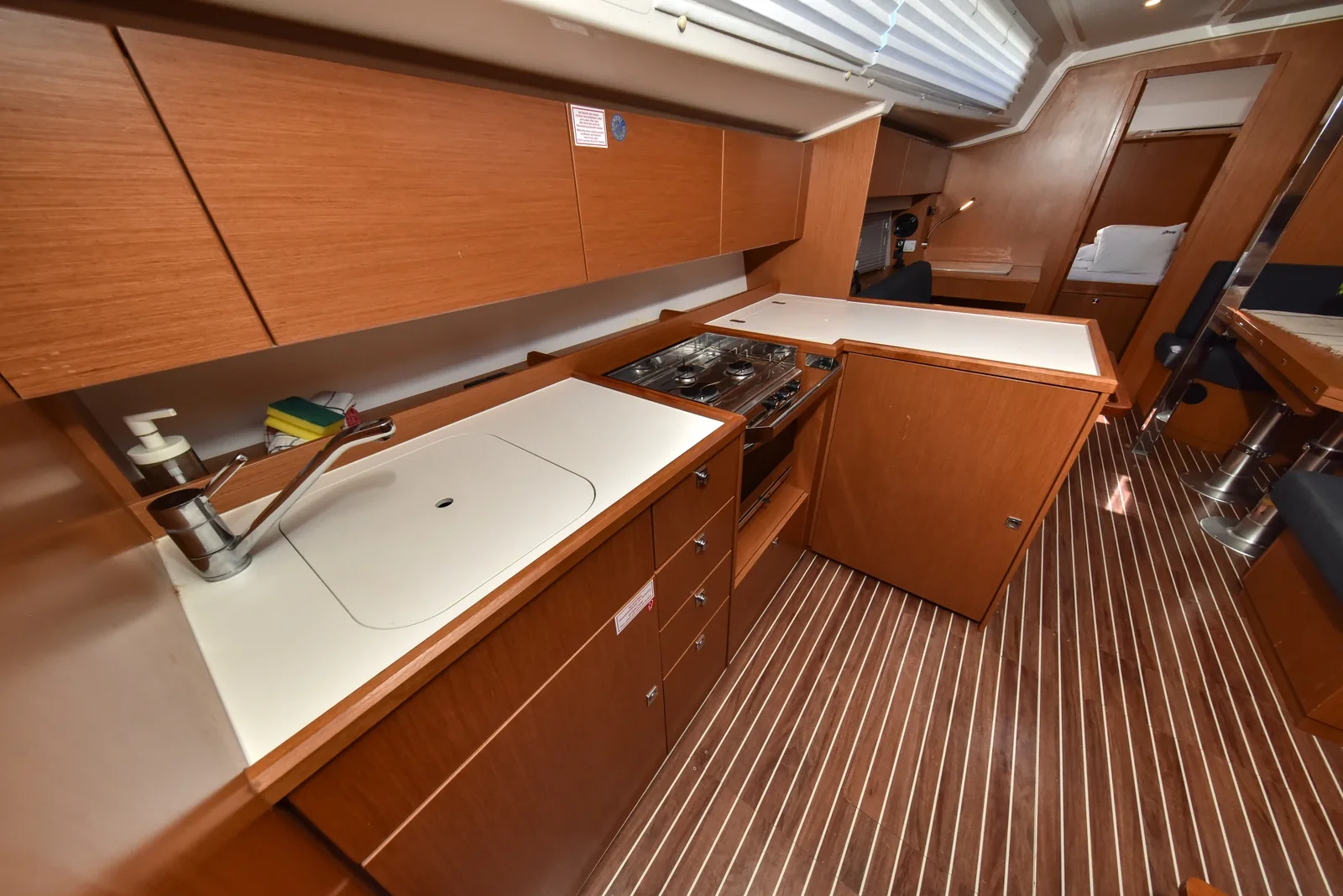 Yacht BAVARIA C42 - Bella - Foto 1