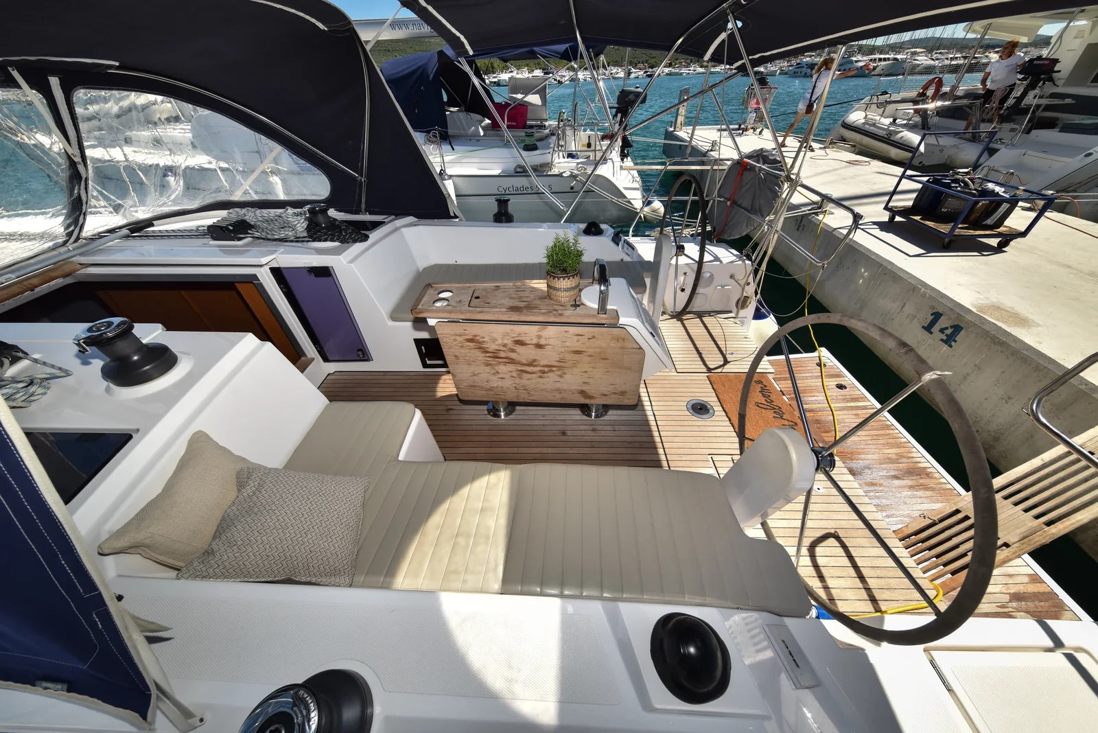Yacht BAVARIA C42 - Bella - Foto 1