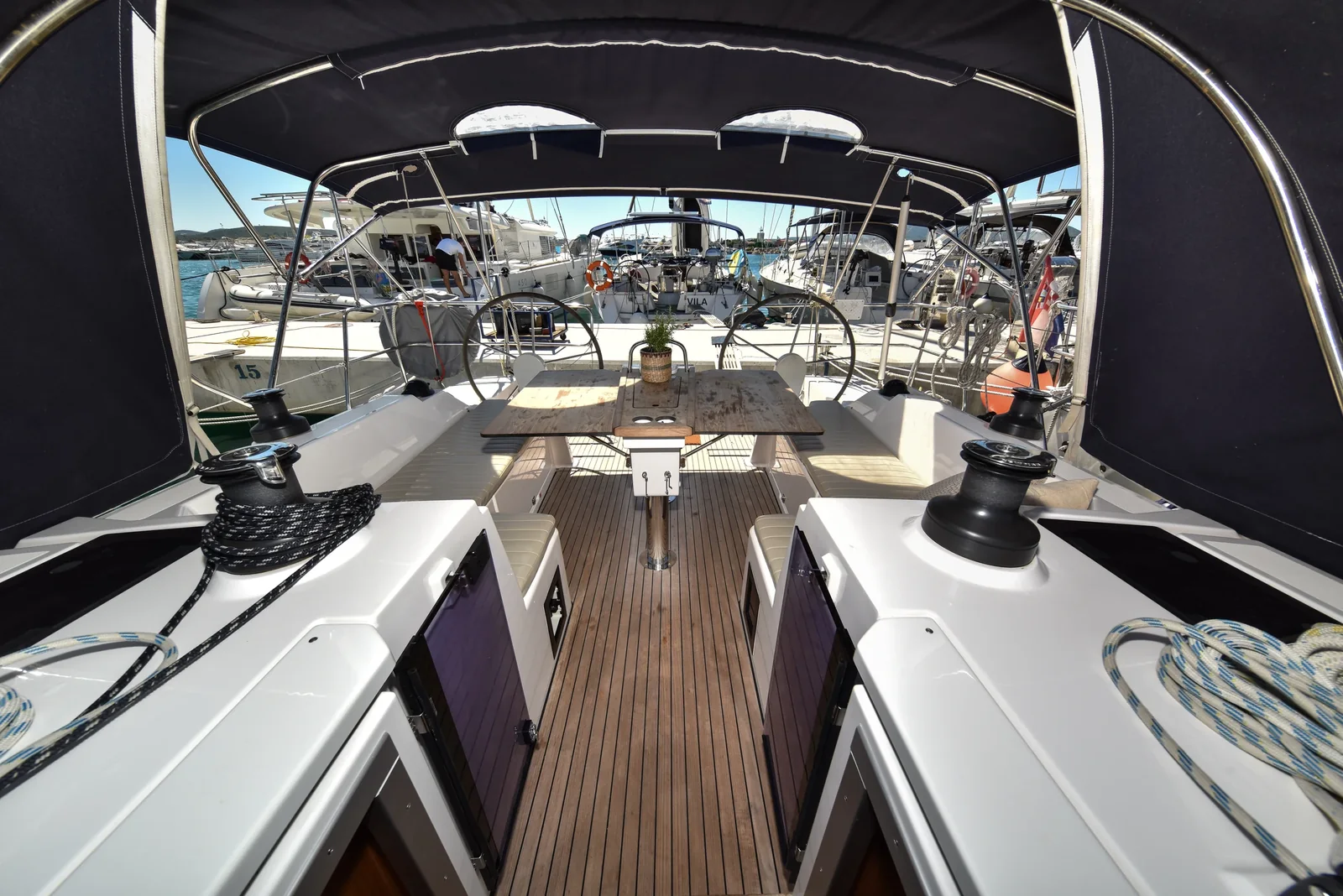 Yacht BAVARIA C42 - Bella - Foto 1