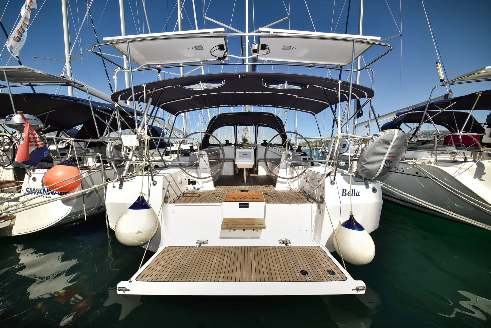 Yacht BAVARIA C42 - Bella - Foto 1