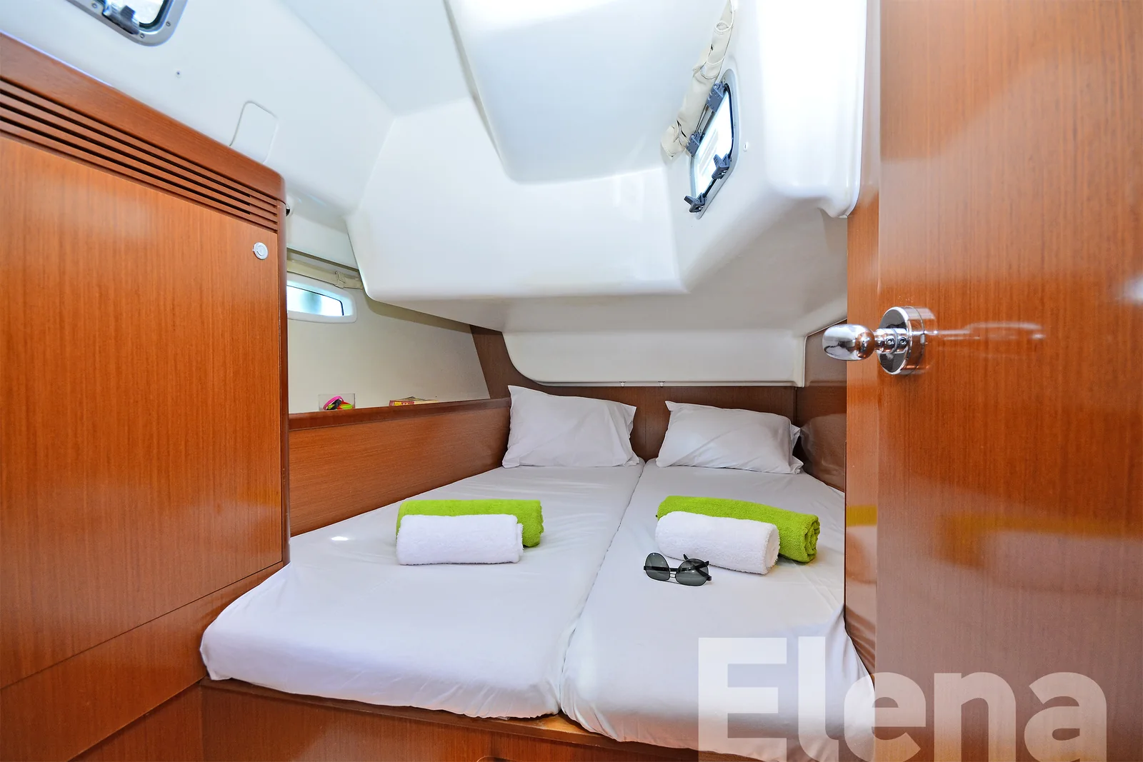 Yacht BENETEAU Oceanis 43 - Elena - Foto 1
