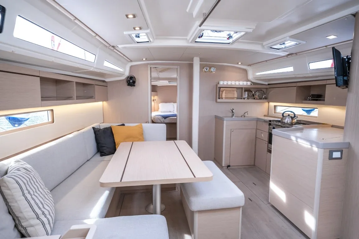 Yacht BENETEAU Oceanis 40.1 - Keiki - Foto 1