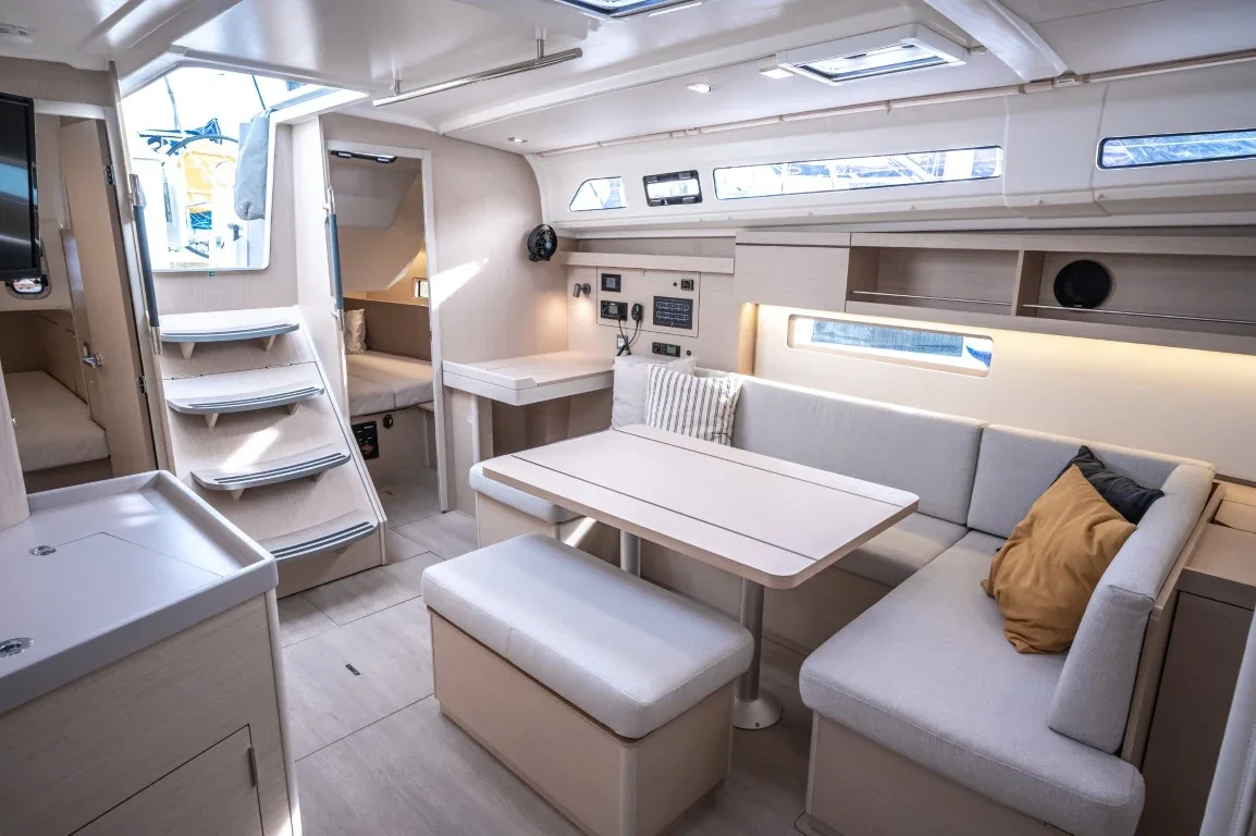 Yacht BENETEAU Oceanis 40.1 - Keiki - Foto 1