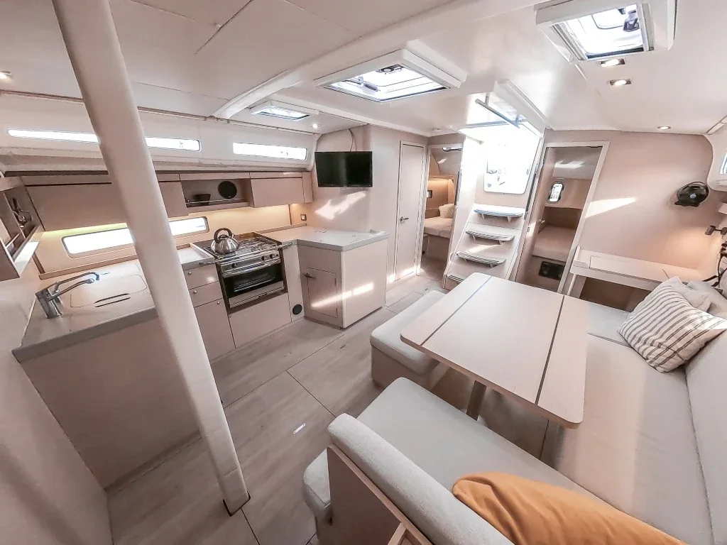 Yacht BENETEAU Oceanis 40.1 - Keiki - Foto 1