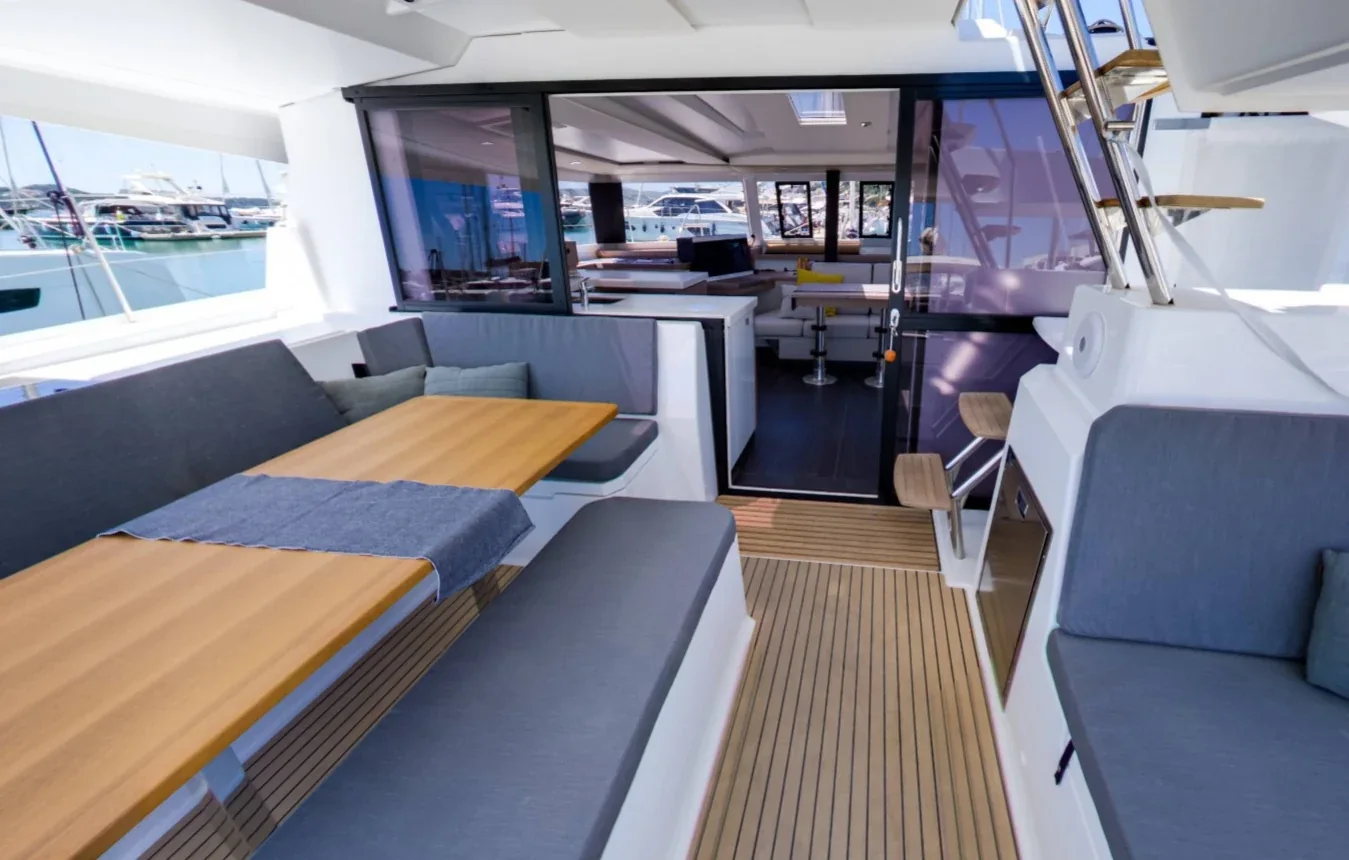 Yacht FOUNTAINE PAJOT Astrea 42 - Magic Summer - Foto 1