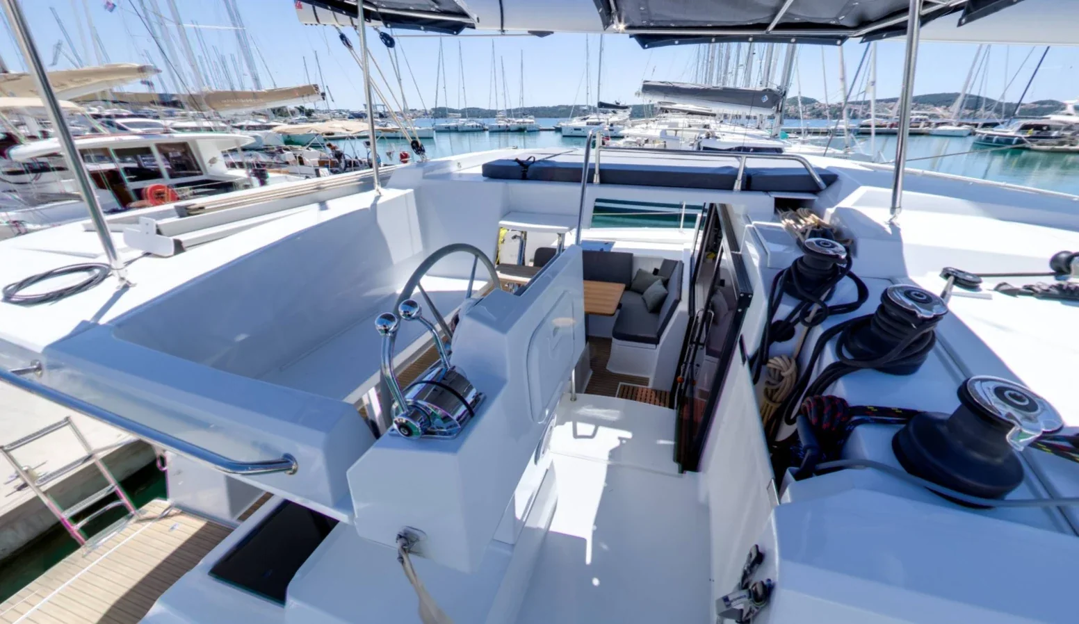 Yacht FOUNTAINE PAJOT Astrea 42 - Magic Summer - Foto 1