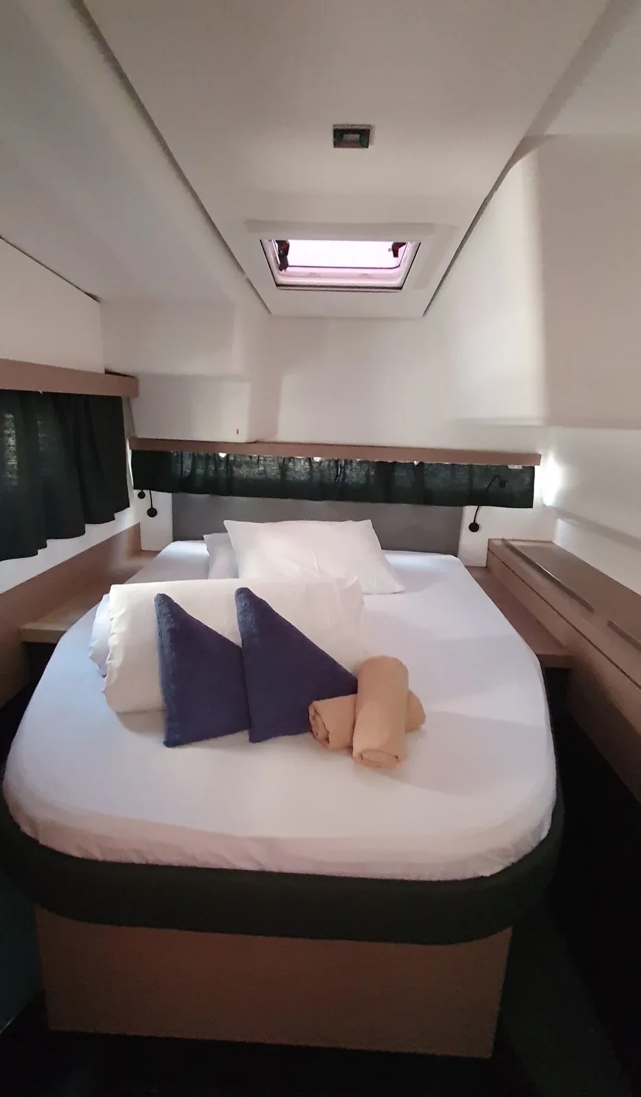 Yacht FOUNTAINE PAJOT Isla 40 - Sailor Venus - Foto 1