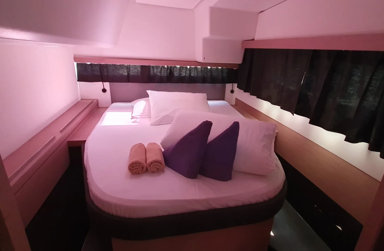 Yacht FOUNTAINE PAJOT Isla 40 - Sailor Venus - Foto 1