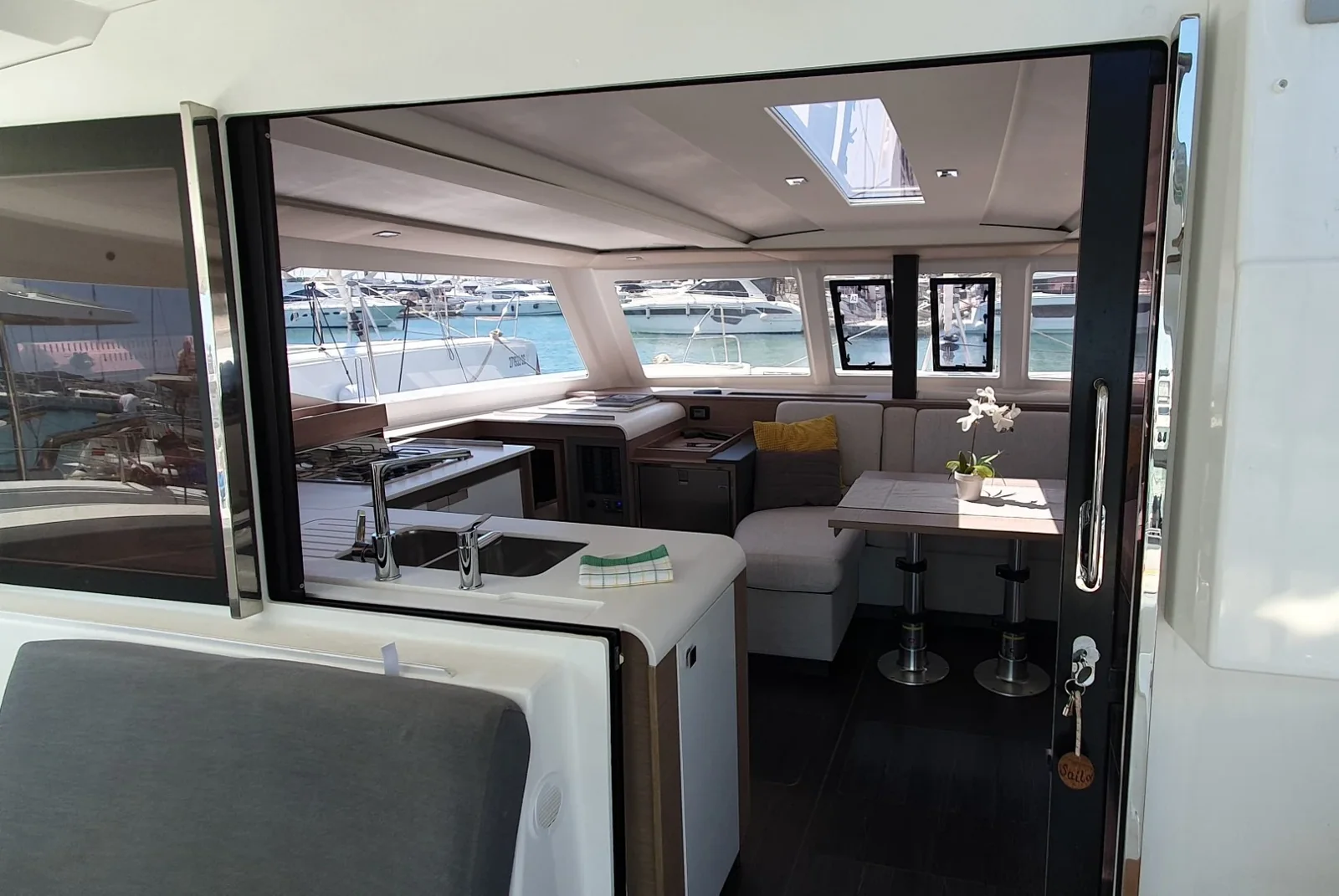Yacht FOUNTAINE PAJOT Isla 40 - Sailor Venus - Foto 1