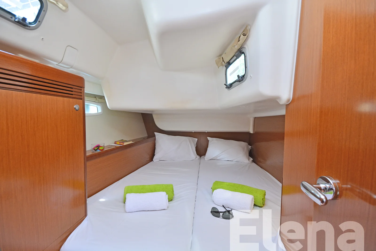 Yacht BENETEAU Oceanis 43 - Elena - Foto 1
