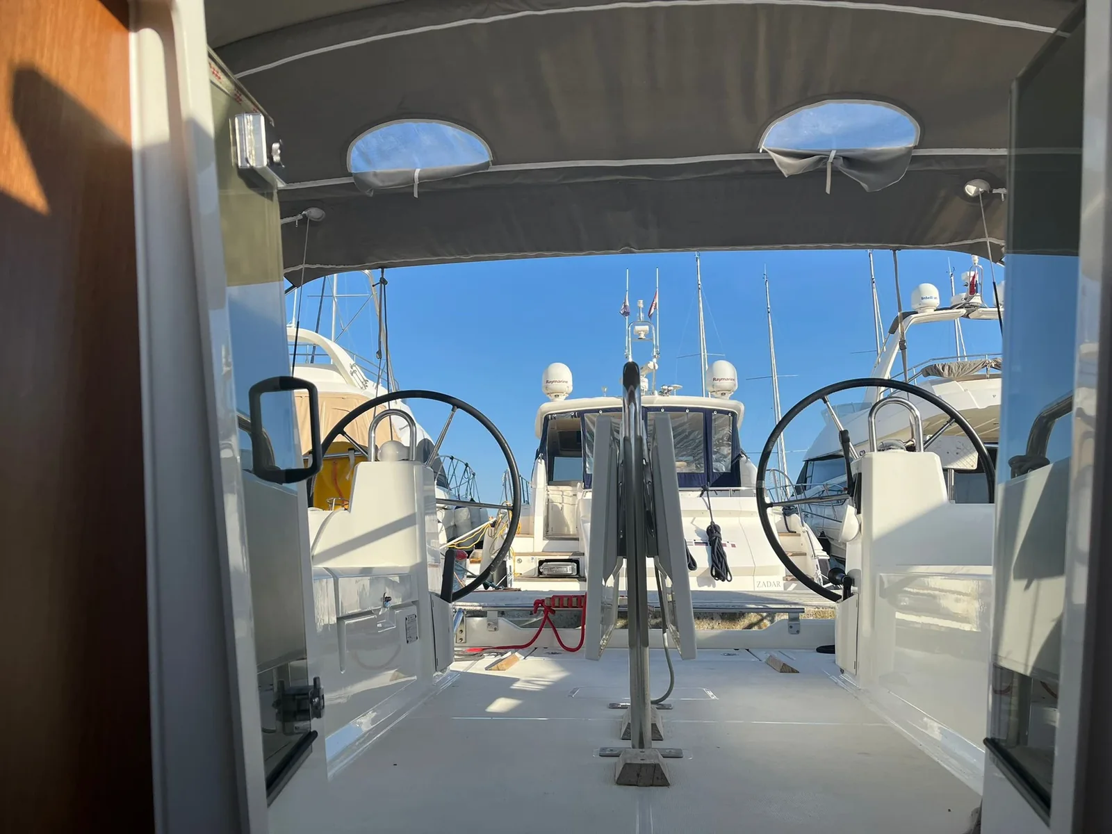 Yacht BENETEAU Oceanis 38.1 - Sailor Mercury - Foto 1