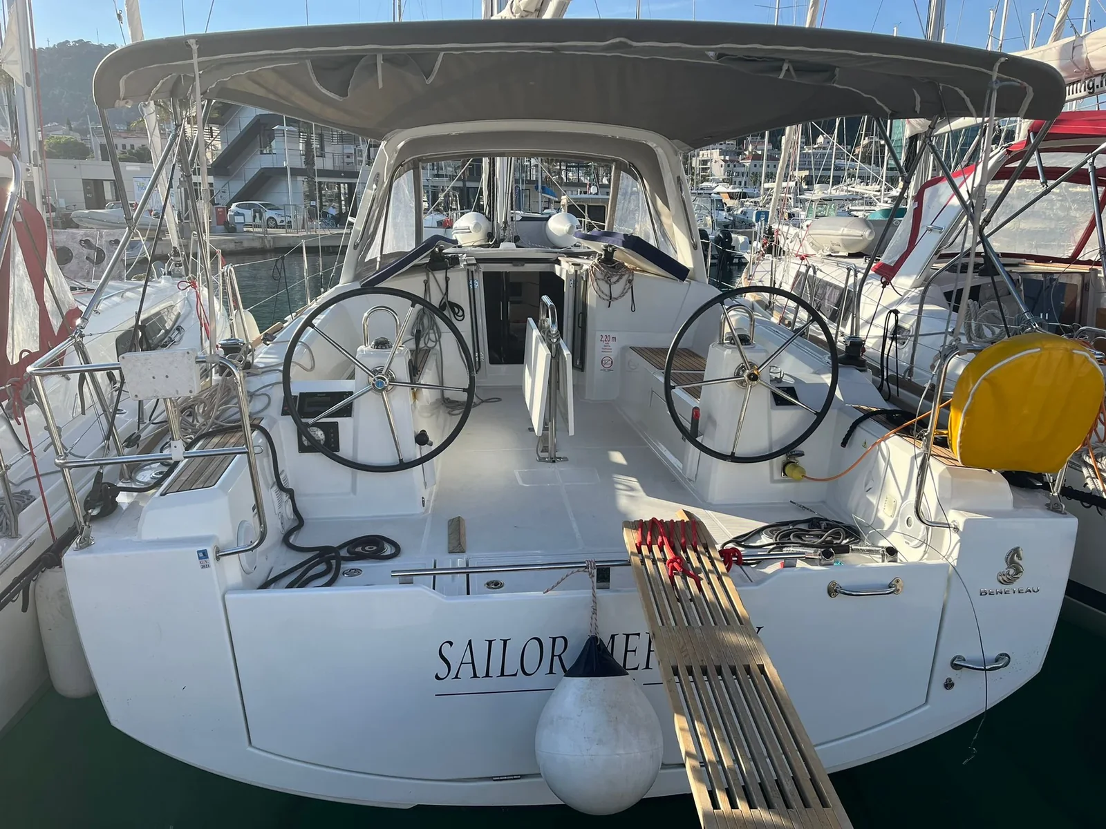Yacht BENETEAU Oceanis 38.1 - Sailor Mercury - Foto 1