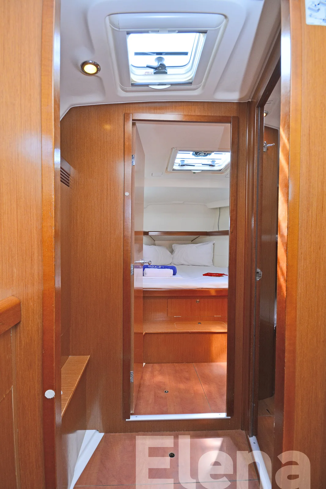 Yacht BENETEAU Oceanis 43 - Elena - Foto 1