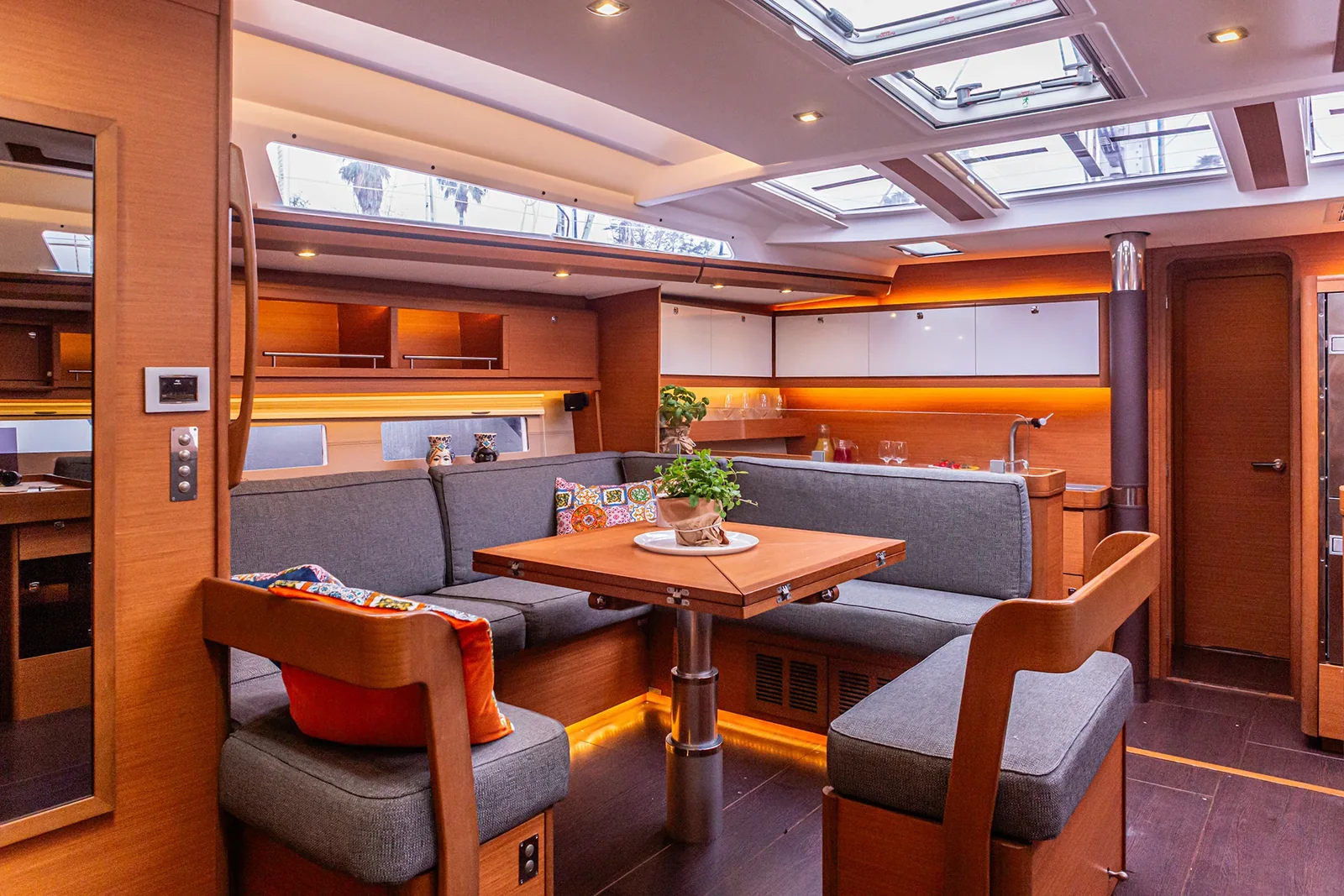 Yacht DUFOUR 56 Exclusive - Euphoria Planet - Foto 1