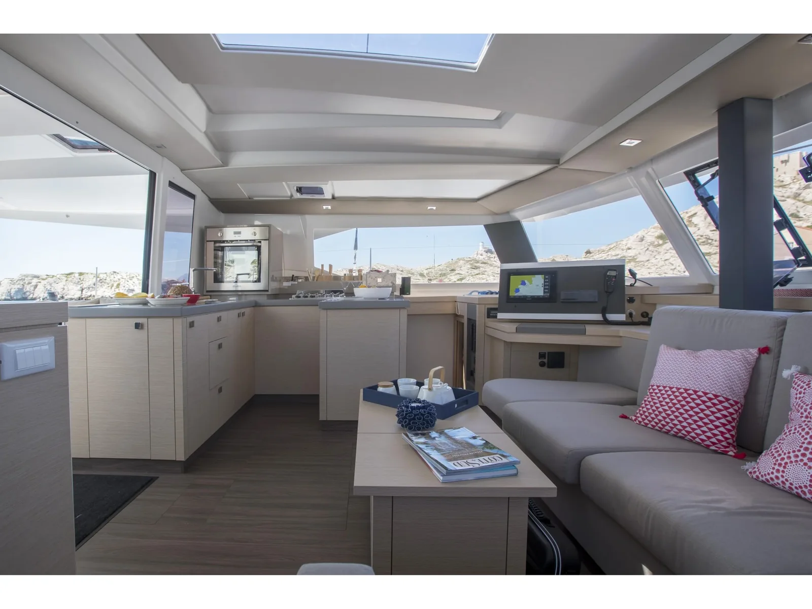 Yacht FOUNTAINE PAJOT Astrea 42 - Timeless Planet - Foto 1