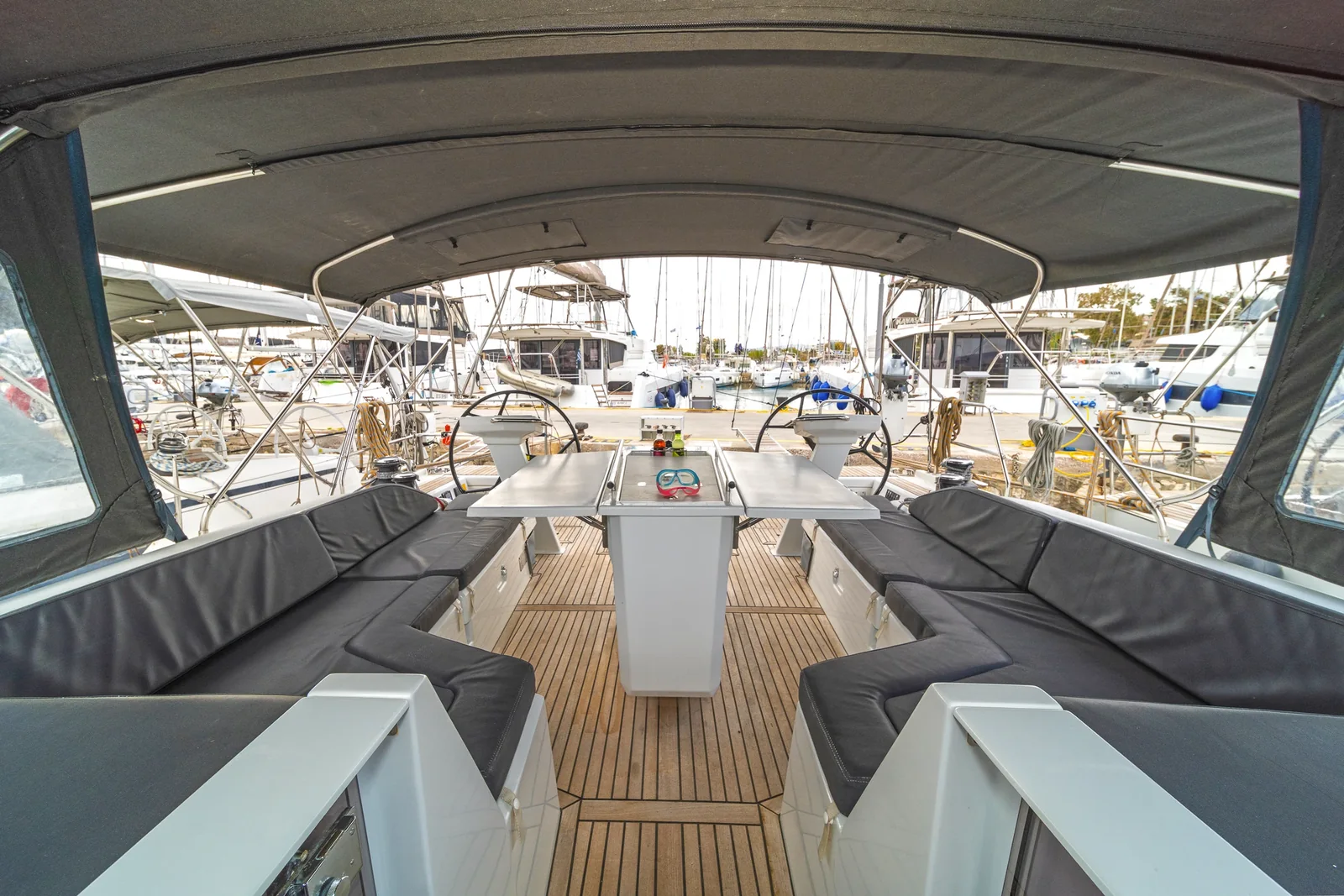 Yacht BENETEAU Oceanis 51.1 - Yria - Foto 1