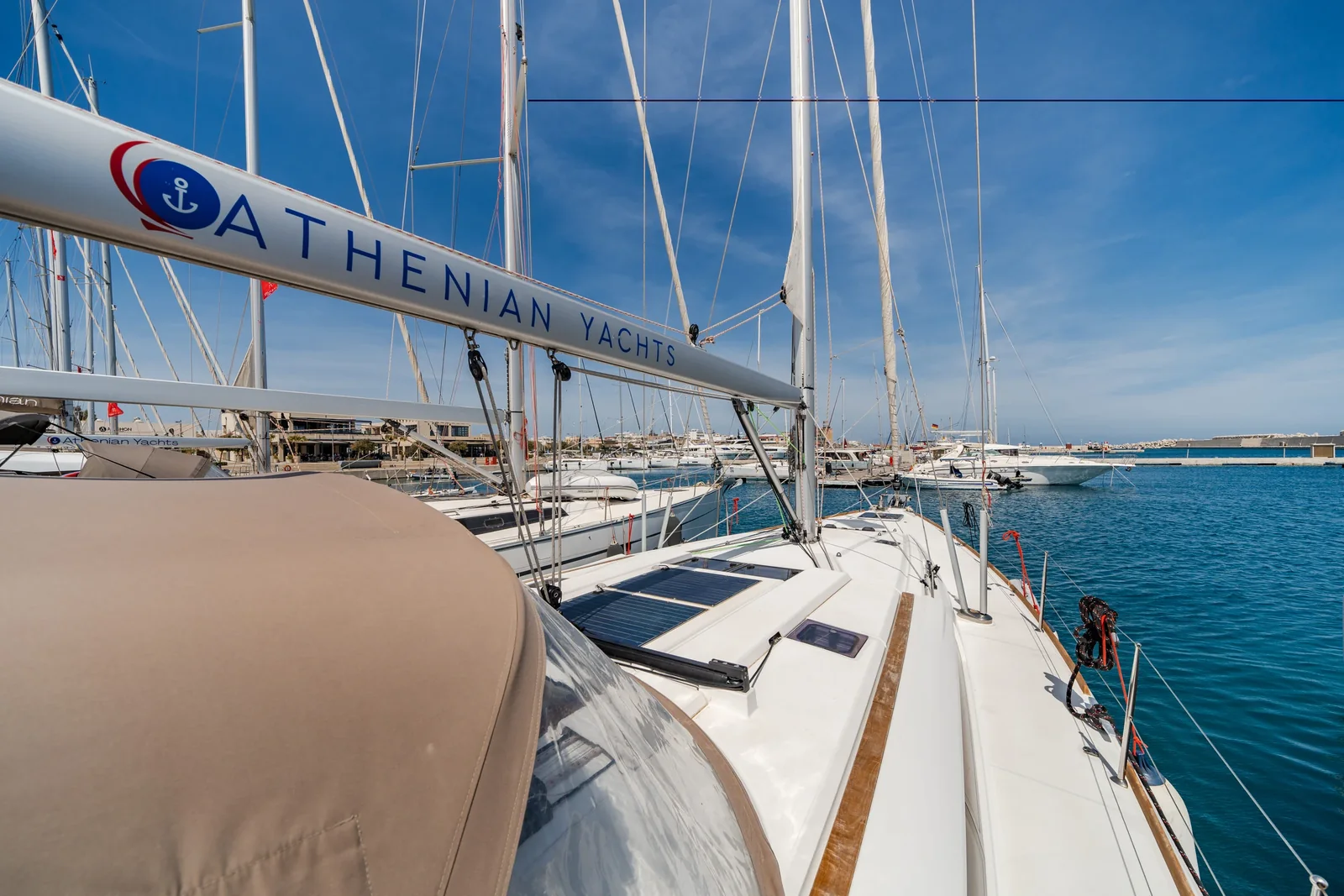 Yacht JEANNEAU Sun Odyssey 519 - Kalliroi