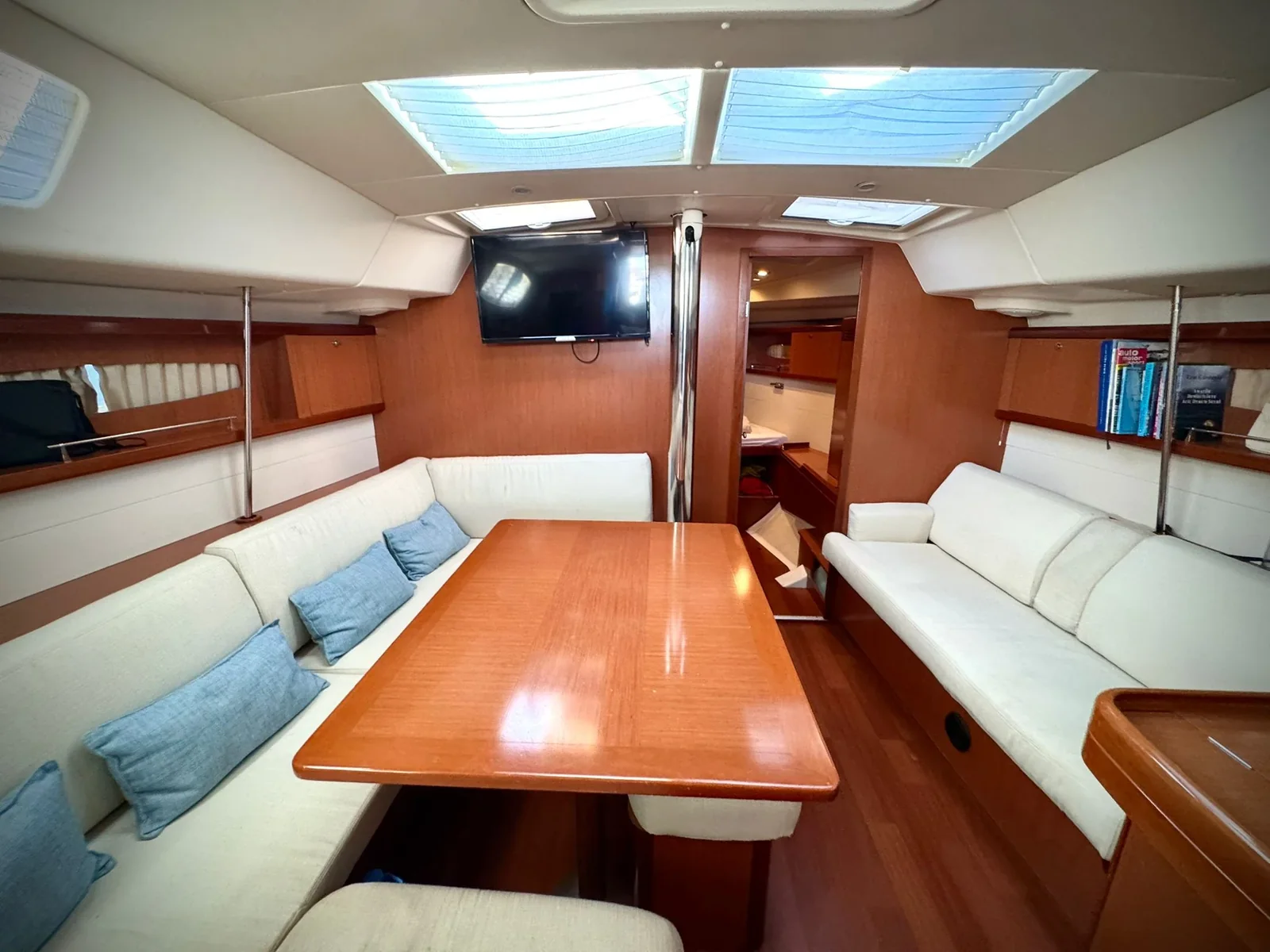 Yacht BENETEAU Oceanis 46 - Viento - Foto 1
