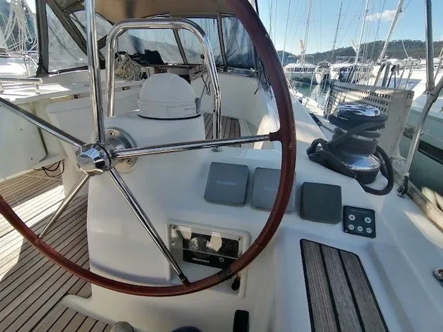 Yacht BENETEAU Oceanis 46 - Viento - Foto 1