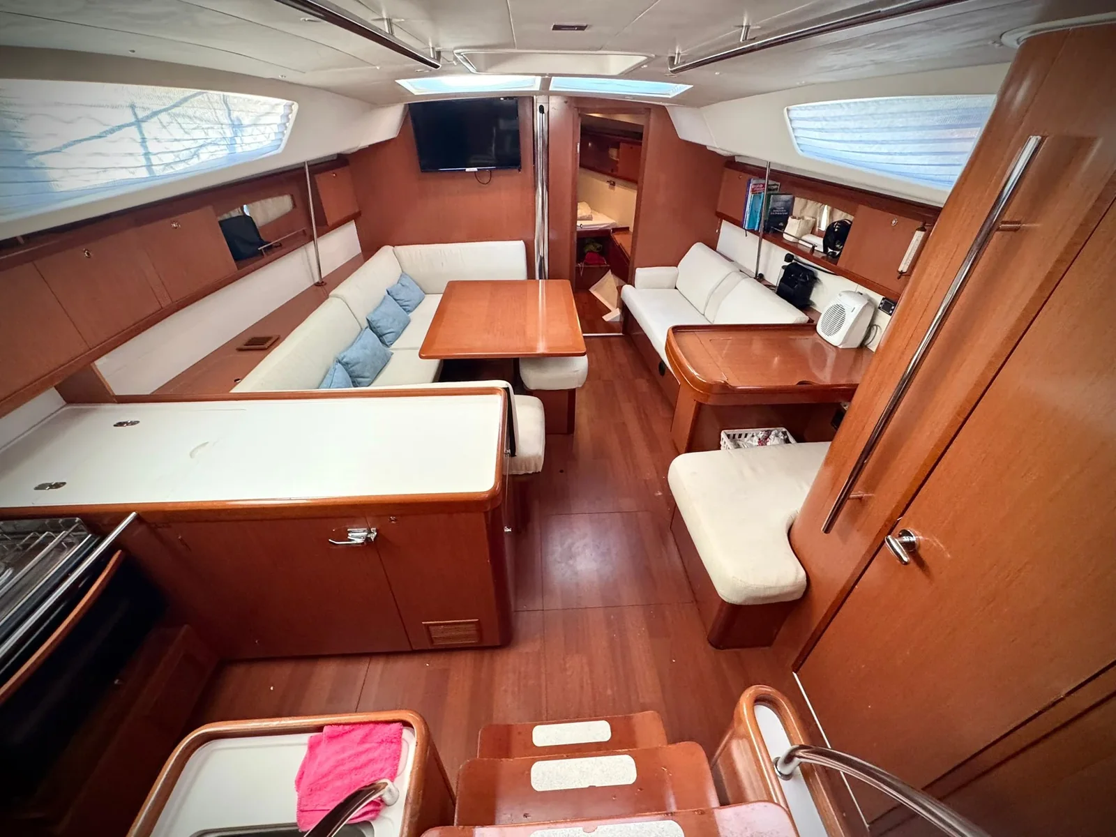 Yacht BENETEAU Oceanis 46 - Viento - Foto 1