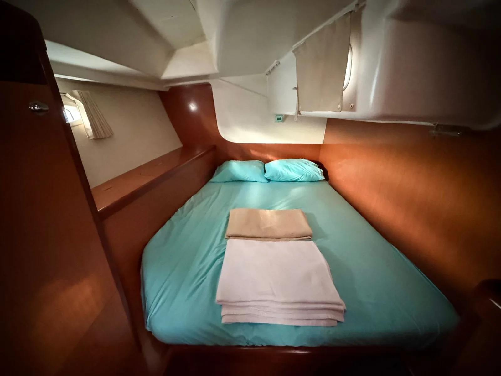Yacht BENETEAU Oceanis 46 - Viento - Foto 1