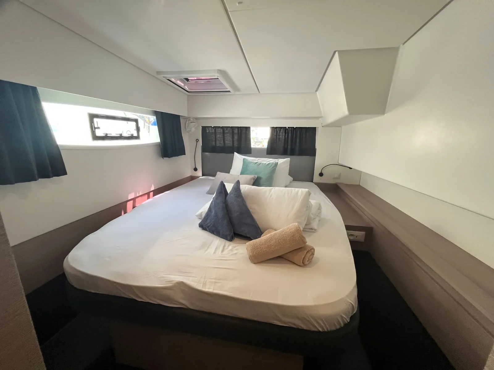 Yacht FOUNTAINE PAJOT Elba 45 - Dreamcatcher - Foto 1