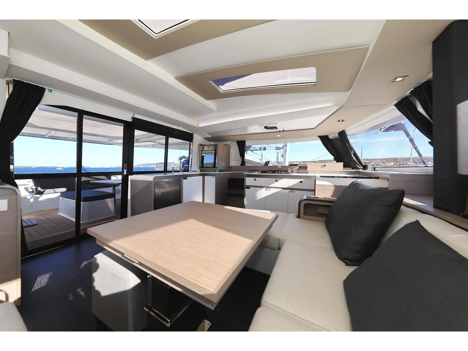 Yacht FOUNTAINE PAJOT Elba 45 - Dreamcatcher - Foto 1