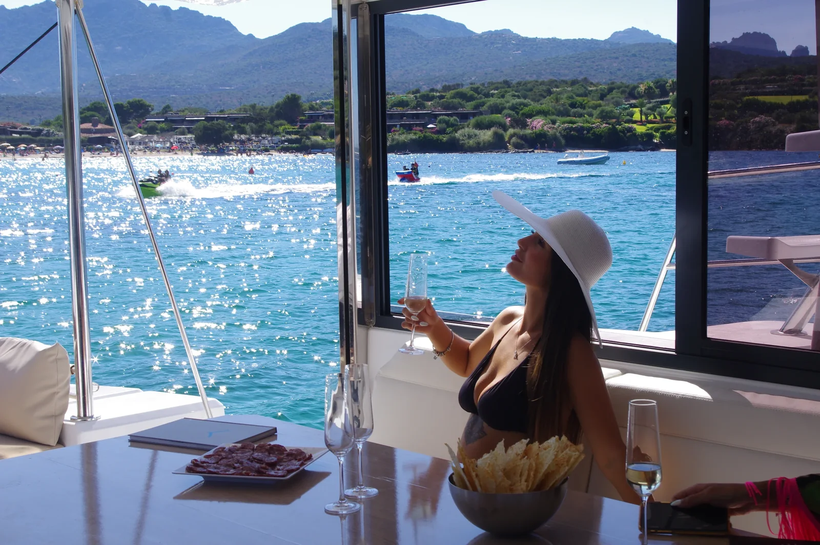 Yacht CATANA Bali 4.3 - Hogwarts - Foto 1