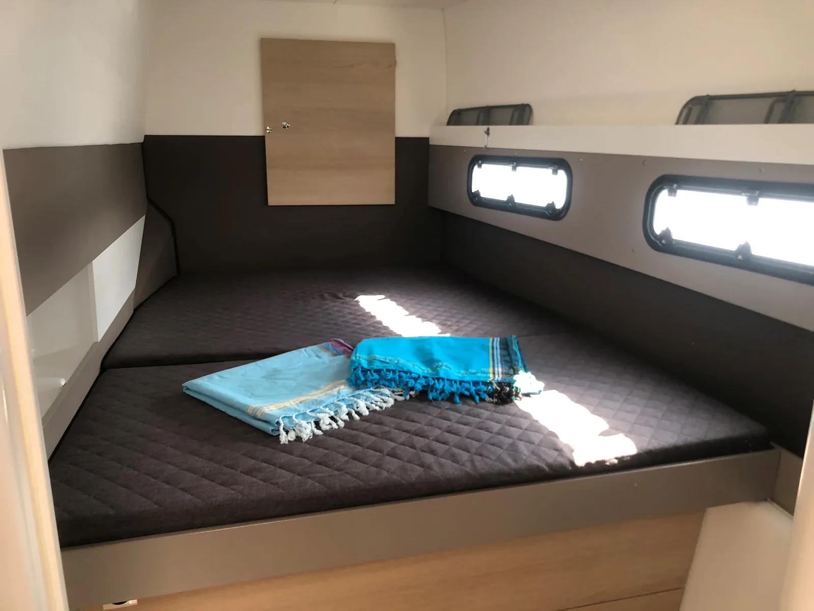 Yacht CATANA Bali 4.3 - Hogwarts - Foto 1