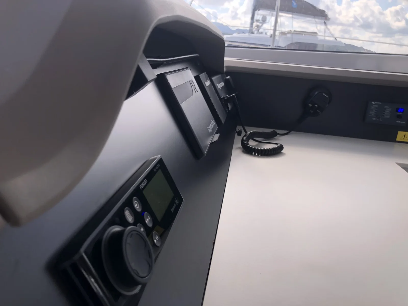 Yacht CATANA Bali 4.3 - Hogwarts - Foto 1