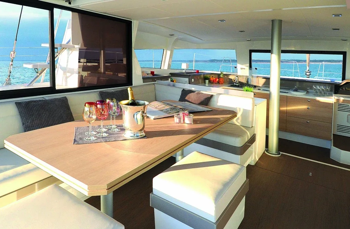 Yacht CATANA Bali 4.3 - Hogwarts - Foto 1