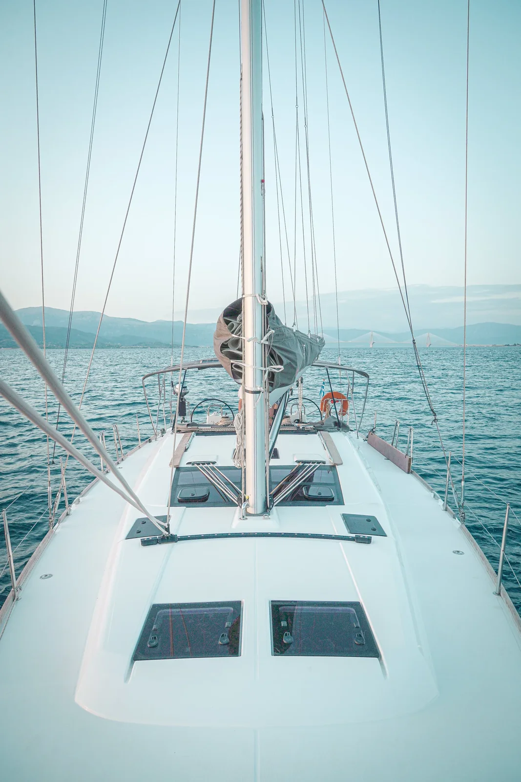 Yacht DUFOUR 460 Grand Large - Joanne - Foto 1