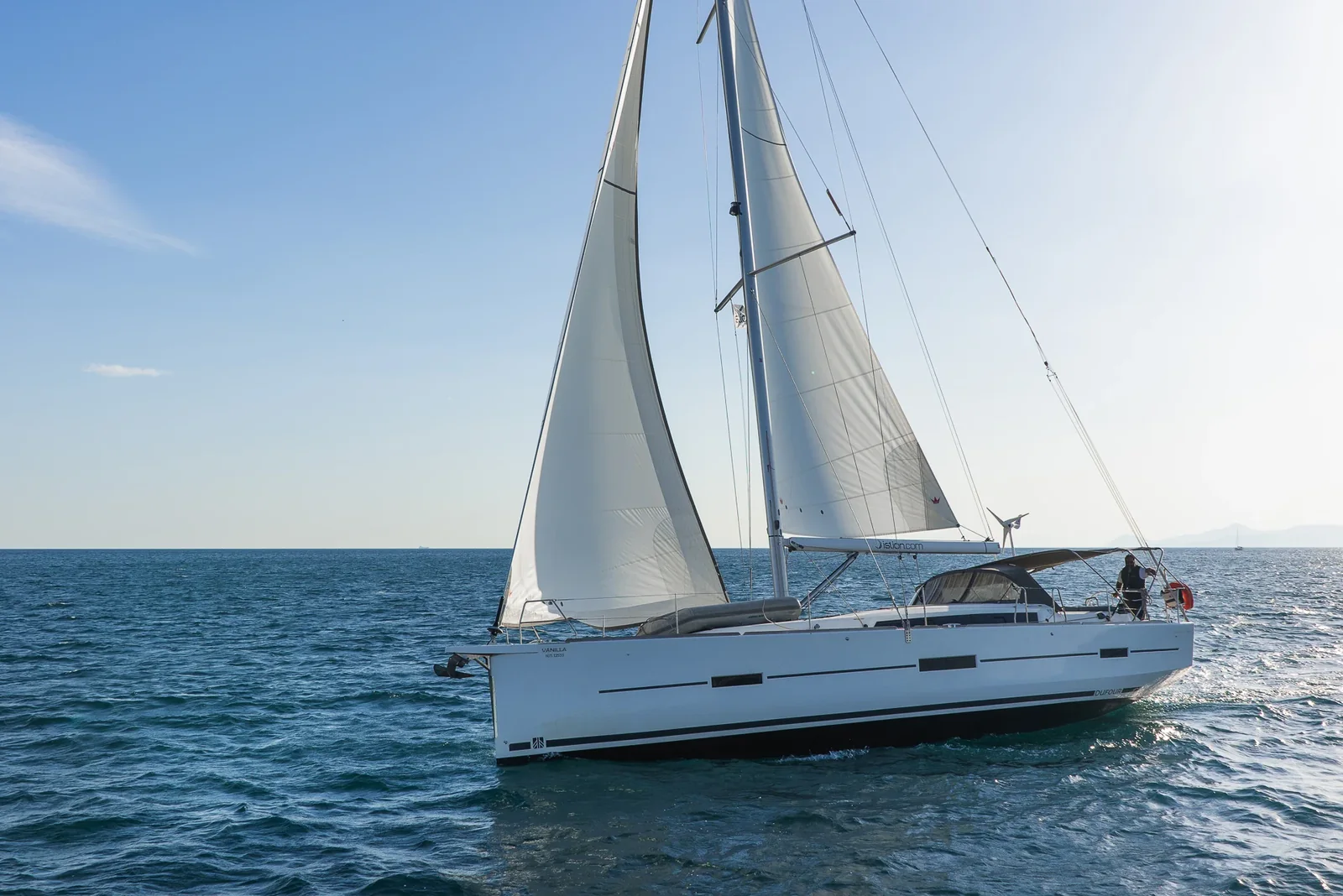 Yacht DUFOUR 460 Grand Large - Vanilla