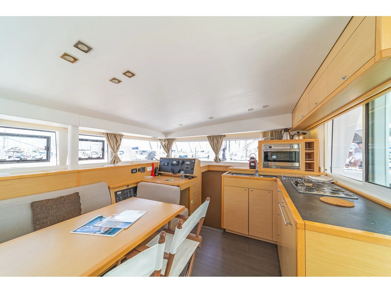 Yacht LAGOON 400 S2 - Vicky