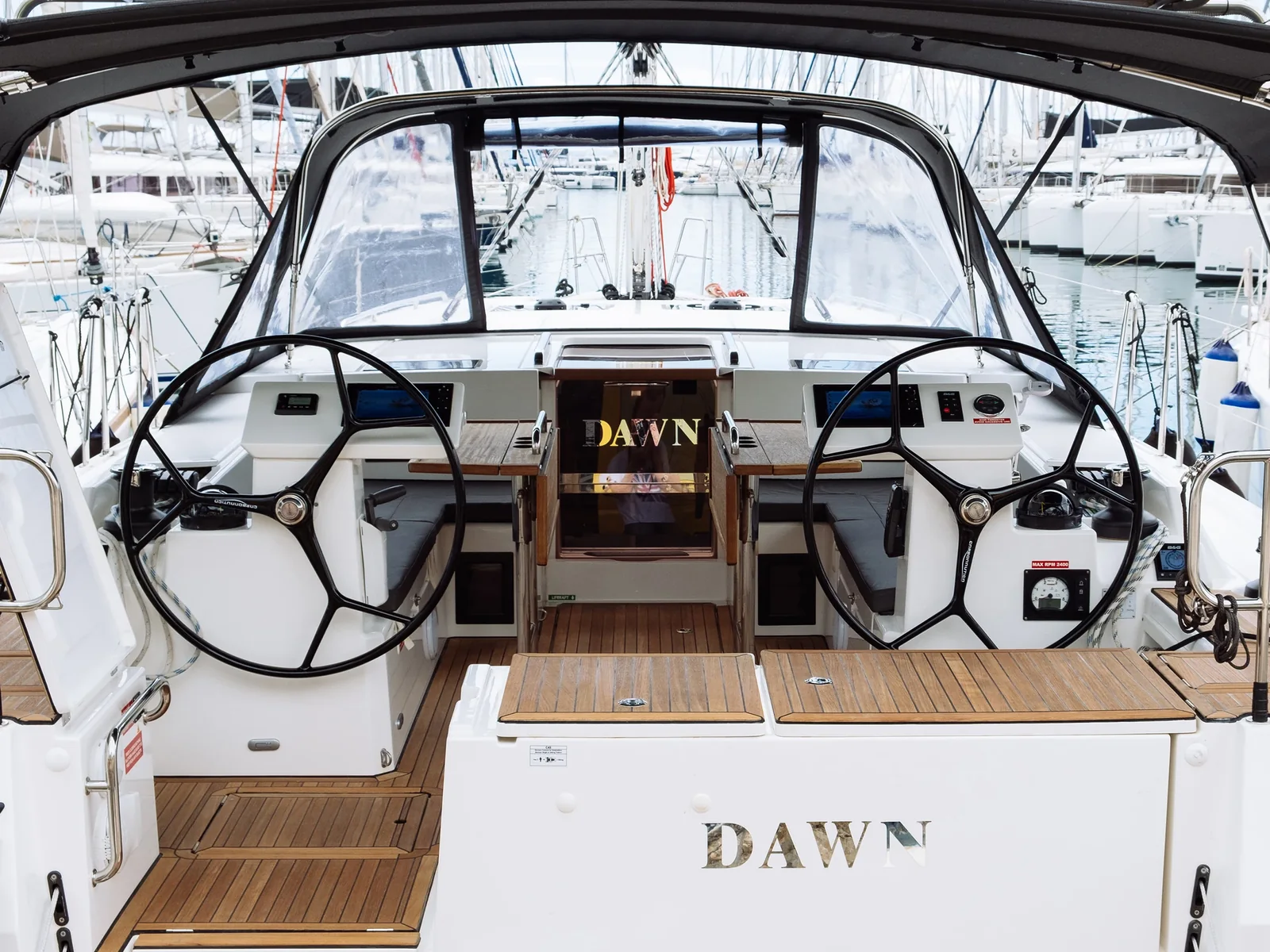 Yacht BAVARIA C45 - Dawn