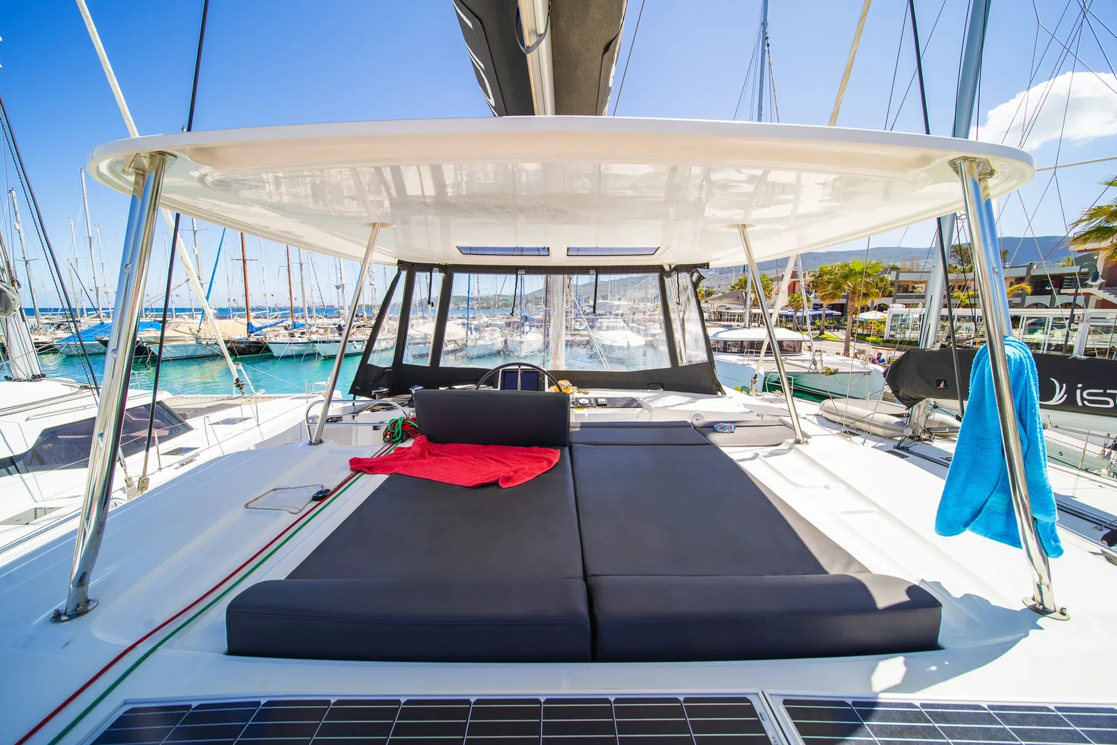 Yacht LAGOON 46 - Lucky Dragon - Foto 1