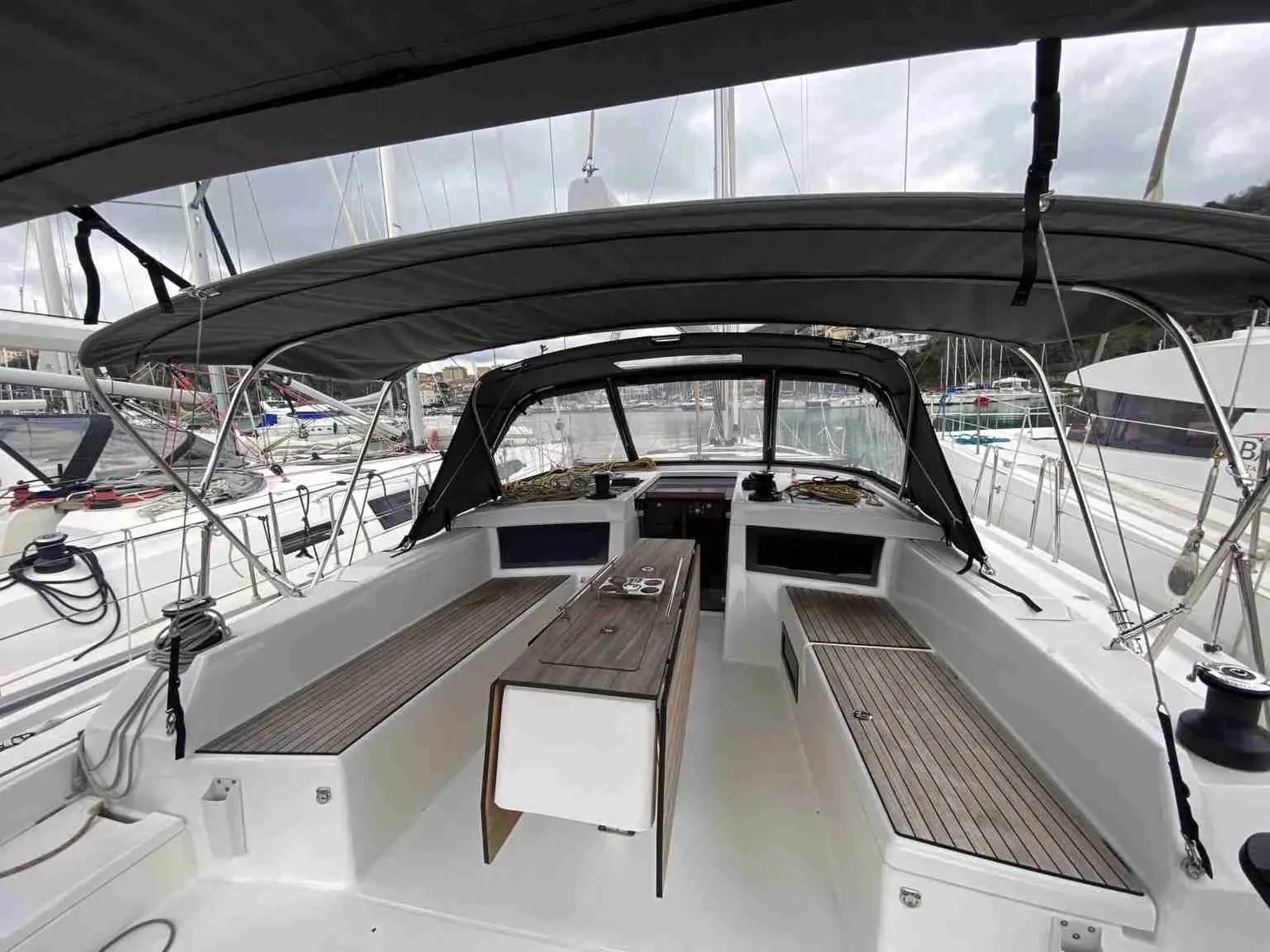 Yacht DUFOUR 470 - Thalis II - Foto 1