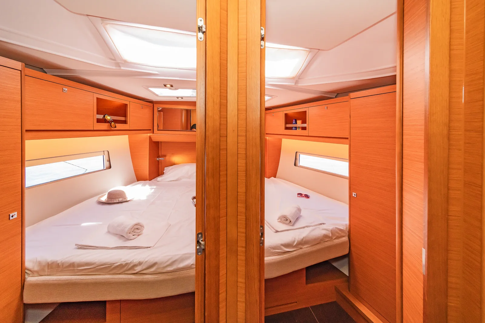 Yacht DUFOUR 470 - Edelweiss - Foto 1