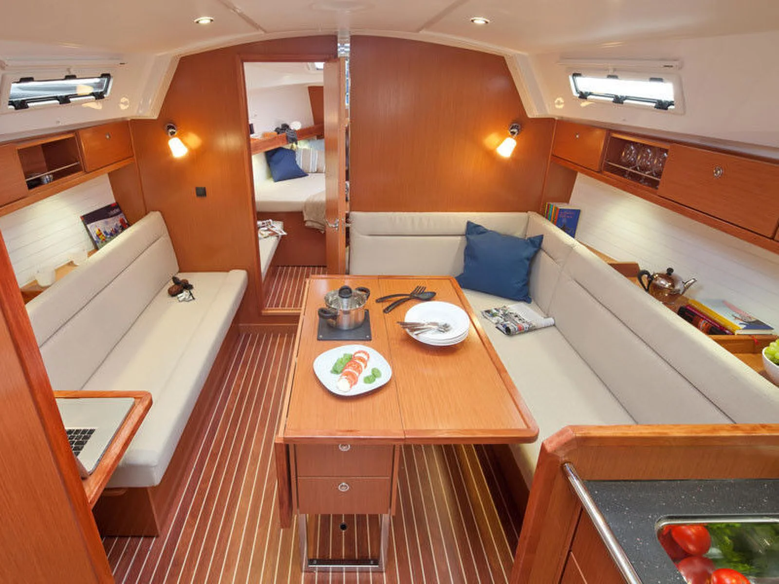 Yacht BAVARIA Cruiser 36 - Zenith III - Foto 1