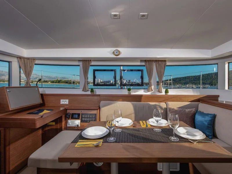 Yacht LAGOON 40 - Zagvozd - Foto 1