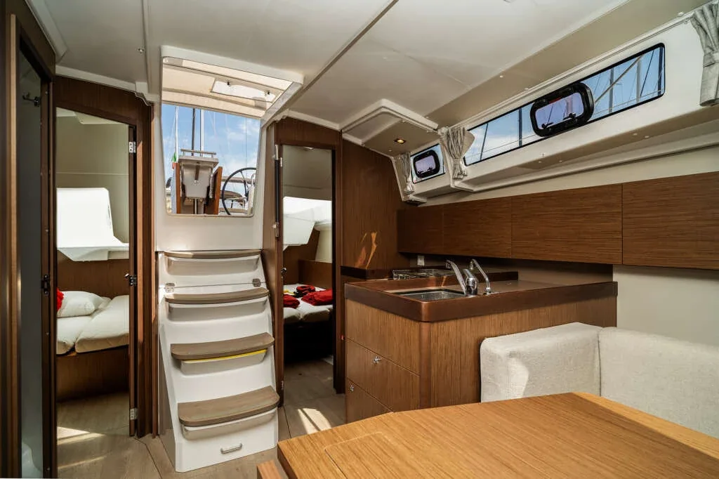 Yacht BENETEAU Oceanis 38 - Gabri - Foto 1