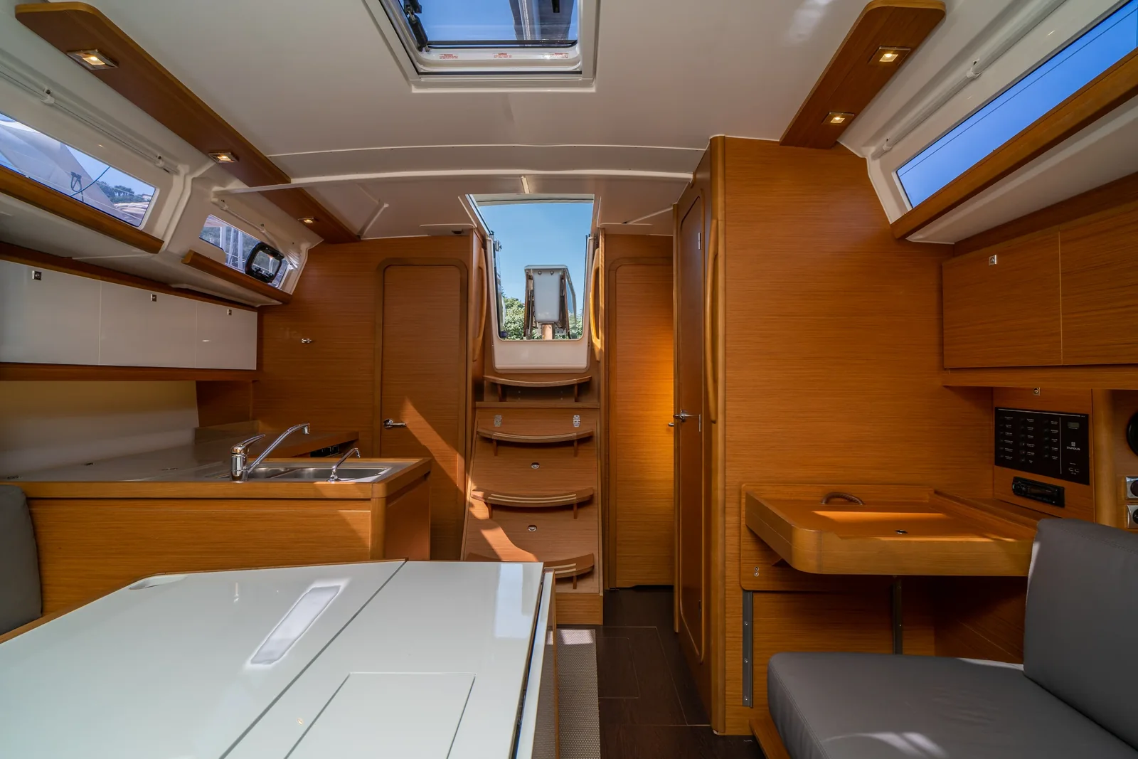 Yacht DUFOUR 390 Grand Large - Giustina - Foto 1