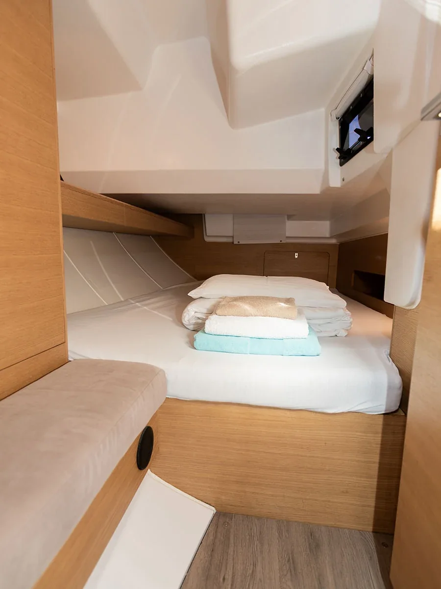 Yacht ELAN E5 - Lina - Foto 1