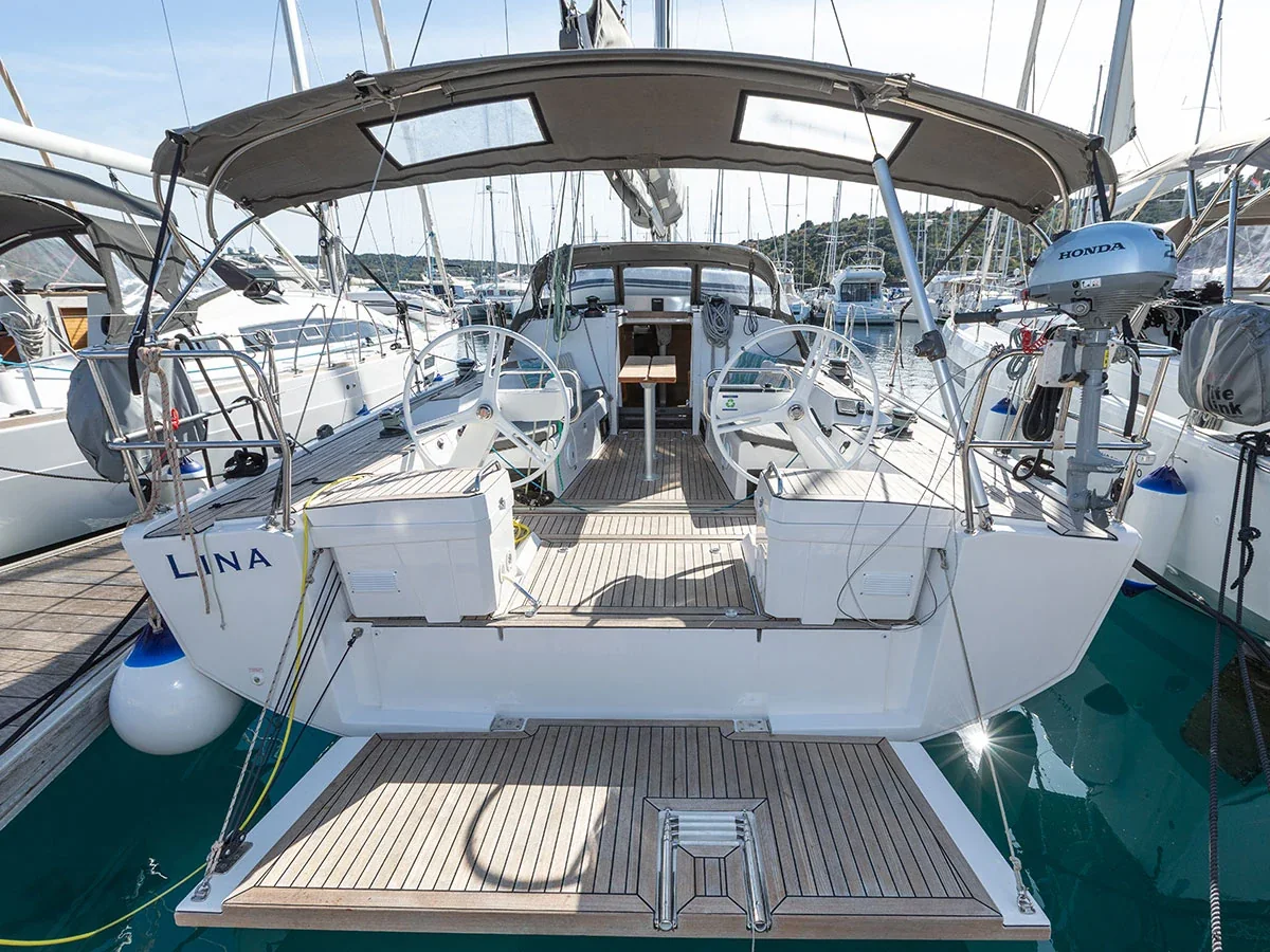 Yacht ELAN E5 - Lina - Foto 1